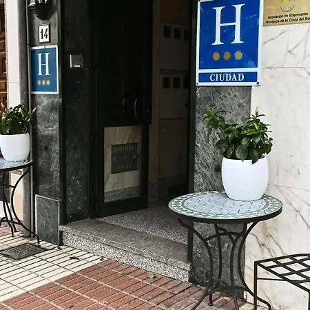 Dona Catalina Hotell 3*